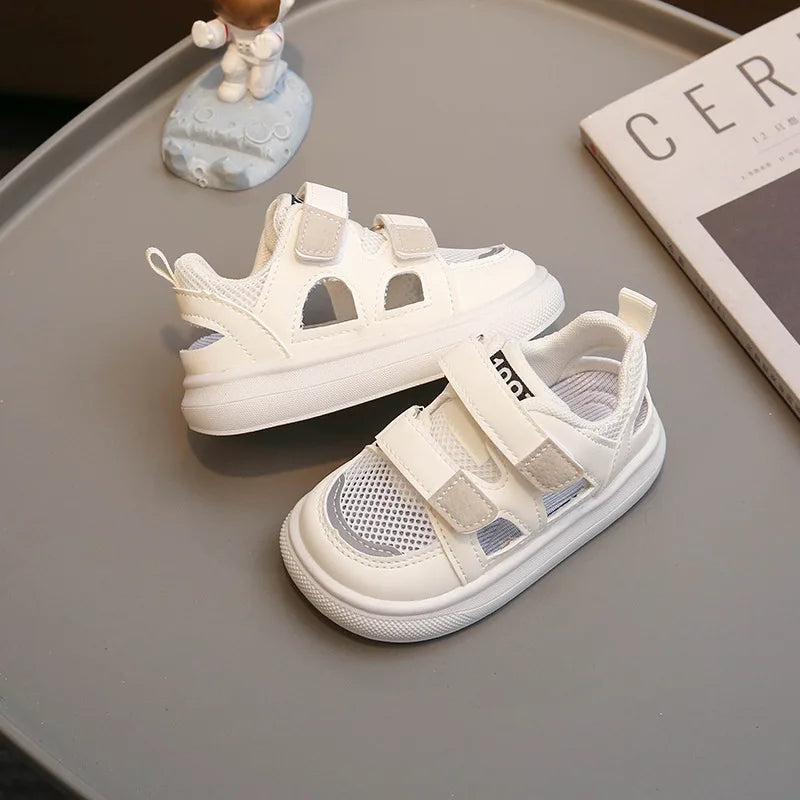Breathable Mesh Sport Boys Shoes