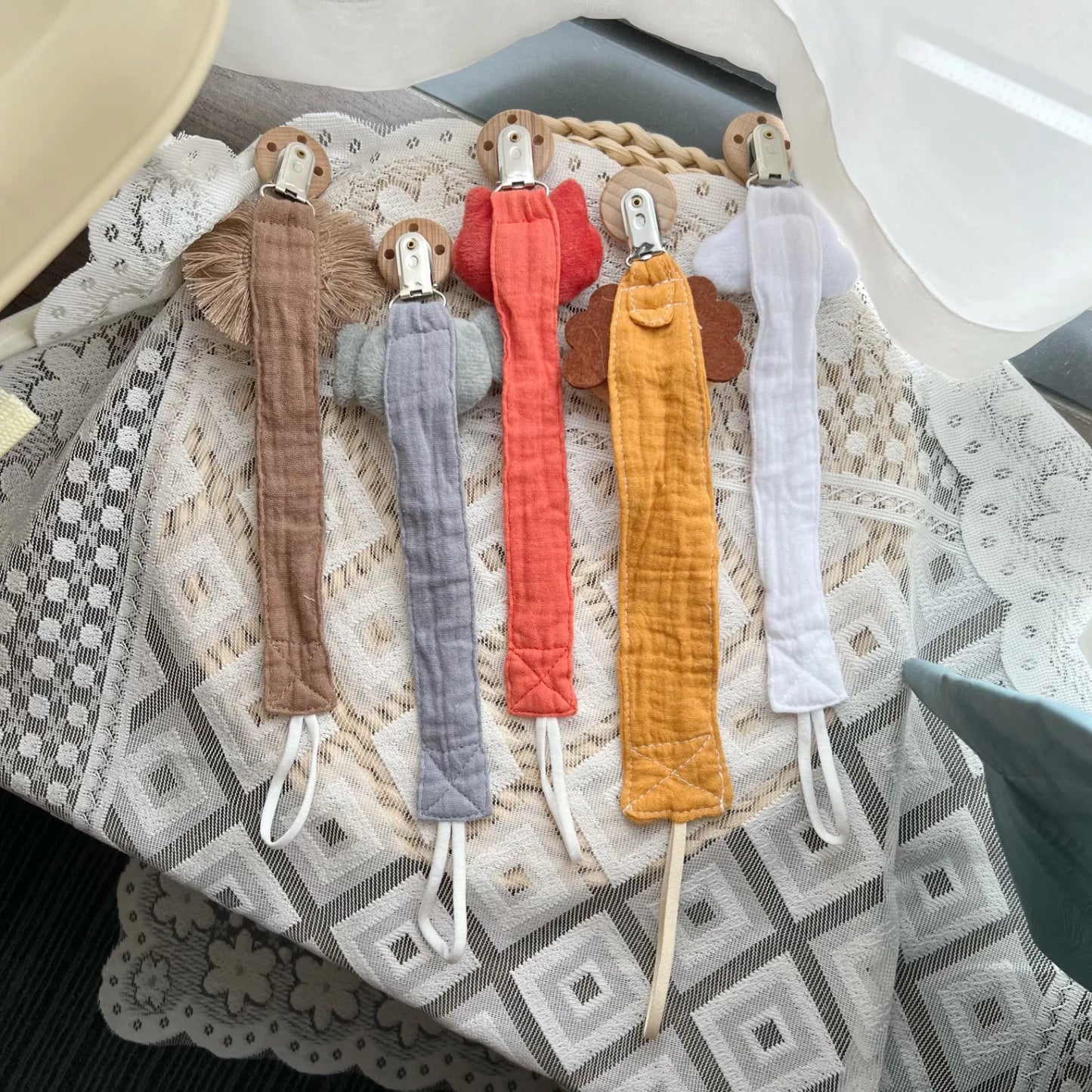 New Baby Pacifier Clip - PAMU8