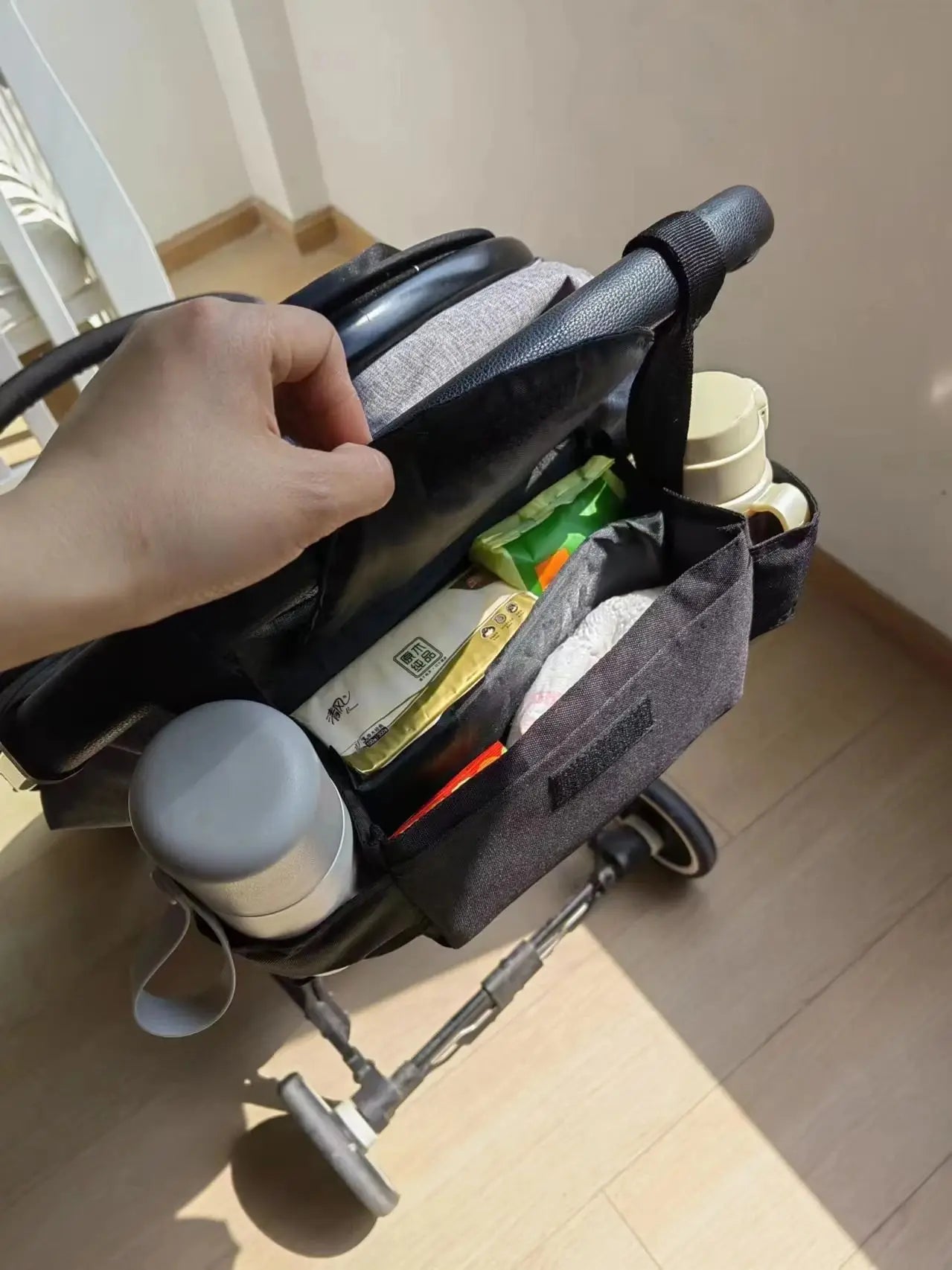 Baby stroller hanging bag