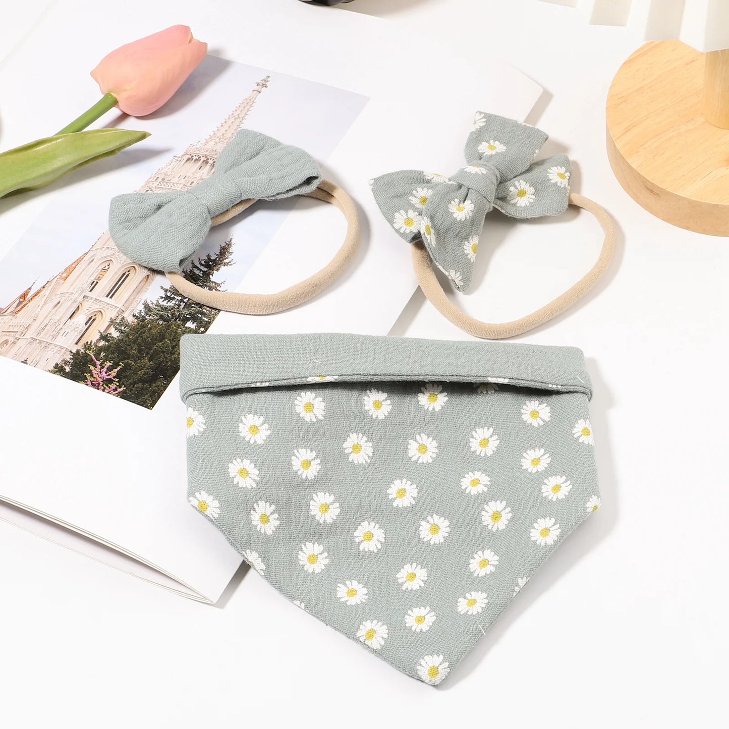 3Pcs BabyBibs with Bow