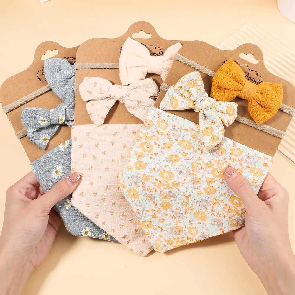 3Pcs BabyBibs with Bow