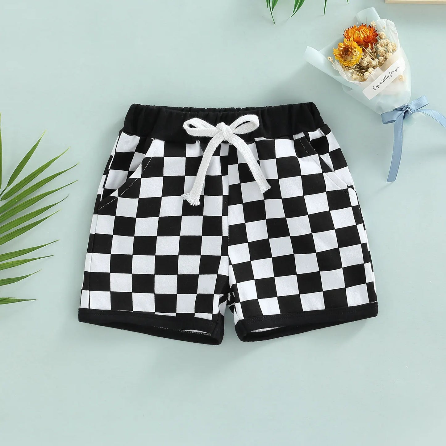 Checkerboard Print Short Pants