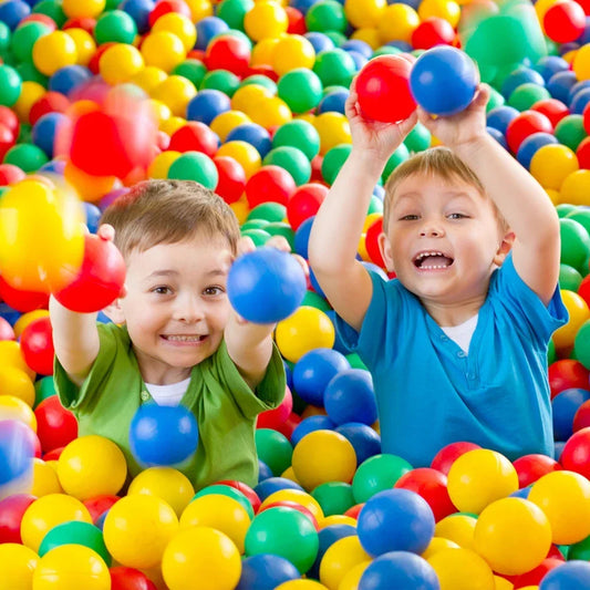 Colorful 5.5 cm plastic ball pit balls in a 100-piece pack
