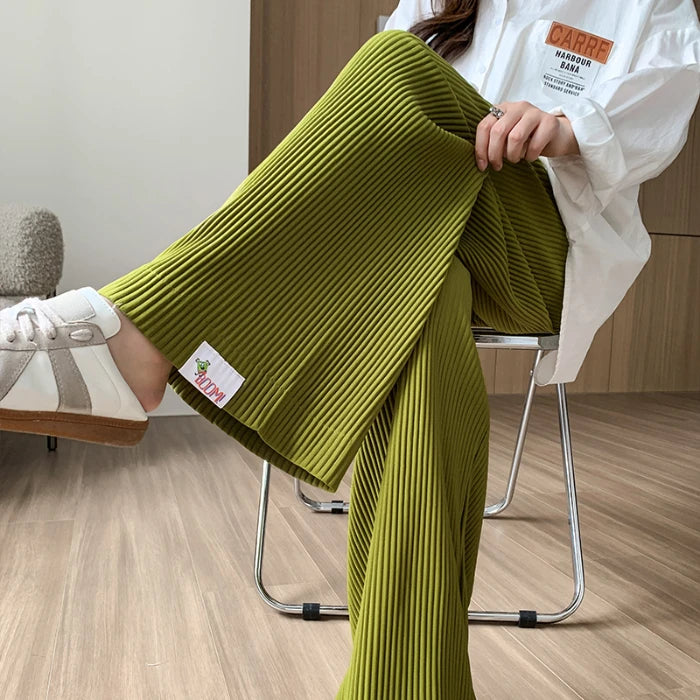Pleated Maternity Pants
