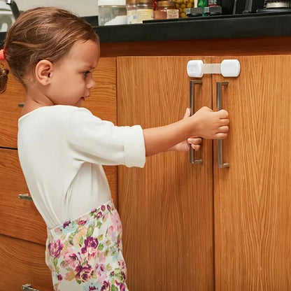 Child Safety Strap Locks with Adjustable Latches - PAMU8